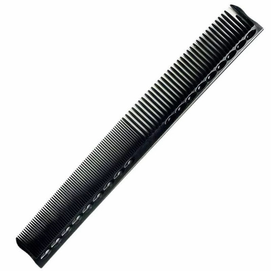Master Cutting Comb — Black / gold branding